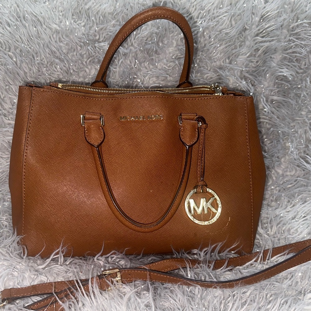Michael Kors Sutton Tote